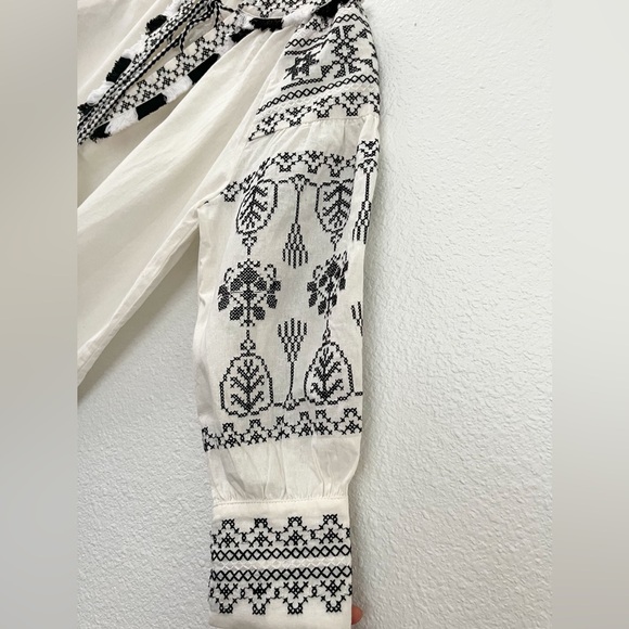 Free The Roses Gillian Peasant Blouse Top - Picture 5 of 7